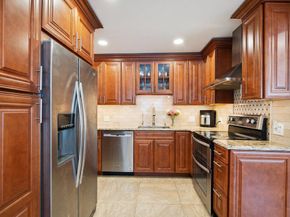 11 Sunrise Street, Plainview NY 11803
