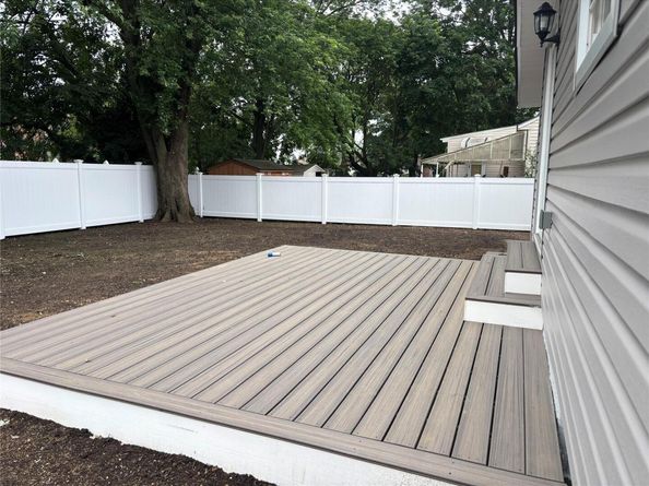 868 Oliver Avenue, Westbury NY 11590
