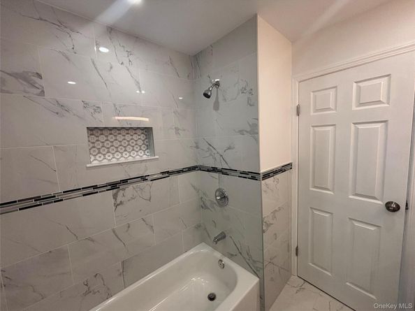868 Oliver Avenue, Westbury NY 11590