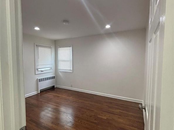 868 Oliver Avenue, Westbury NY 11590