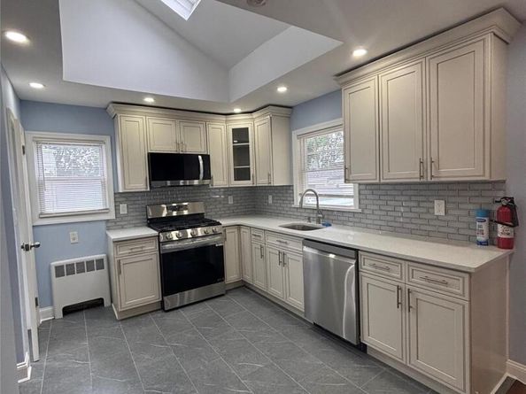 868 Oliver Avenue, Westbury NY 11590
