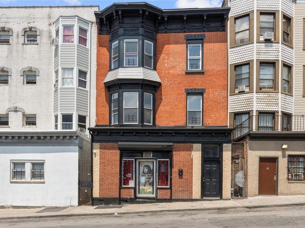 123 Elm Street, Yonkers NY 10701