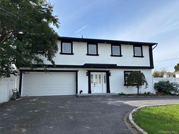 3058 Susan Road, Bellmore NY 11710