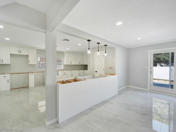 3058 Susan Road, Bellmore NY 11710