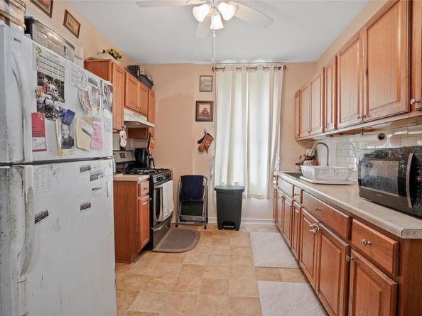 6046 Putnam Avenue, Ridgewood NY 11385