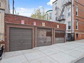 6046 Putnam Avenue, Ridgewood NY 11385