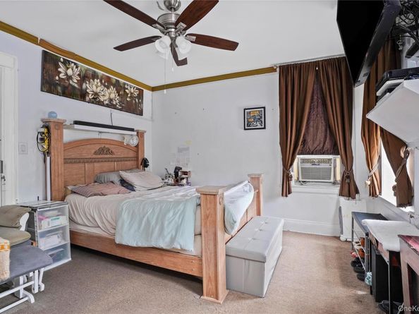 6046 Putnam Avenue, Ridgewood NY 11385