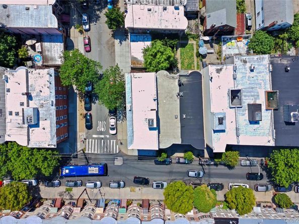 6046 Putnam Avenue, Ridgewood NY 11385