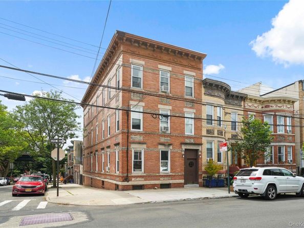 6046 Putnam Avenue, Ridgewood NY 11385