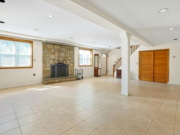 149 Longvue Terrace, Yonkers NY 10710
