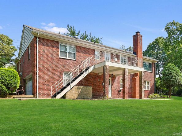 149 Longvue Terrace, Yonkers NY 10710