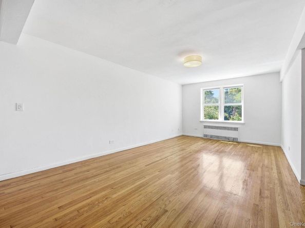 800 Grand Concourse 2DN, Bronx NY 10451