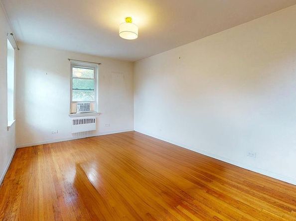 800 Grand Concourse 2DN, Bronx NY 10451