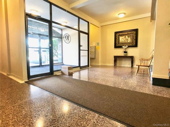 10 Lake Street 1B, White Plains NY 10603