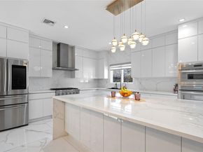 19 Howard Court, Plainview NY 11803