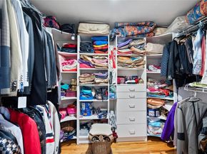 19 Howard Court, Plainview NY 11803