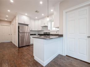 147-24 224 St, Springfield Gardens NY 11413