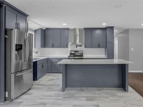 7 Walwin Place, Huntington NY 11743