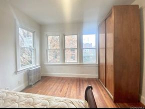 5024 39th Place, Sunnyside NY 11104