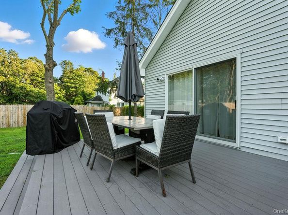 100 Manor Lane, Jamesport NY 11947