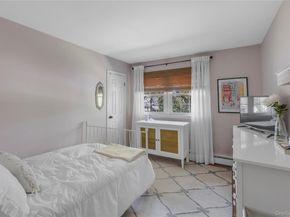 21 Drake Place, Northport NY 11768