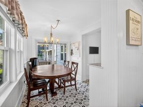 55 Sarles Lane, Pleasantville NY 10570