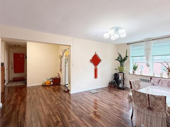 14444 41st Avenue 3E, Flushing NY 11355