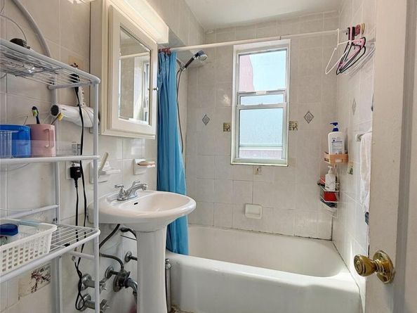 14444 41st Avenue 3E, Flushing NY 11355