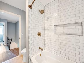 28 Niewood, Ridge NY 11961