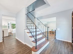 28 Niewood, Ridge NY 11961