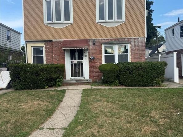 174 Wellington Road, Elmont NY 11003