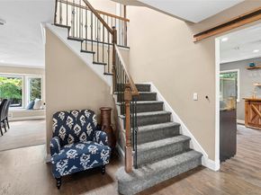5 Windcrest Drive, Manorville NY 11949