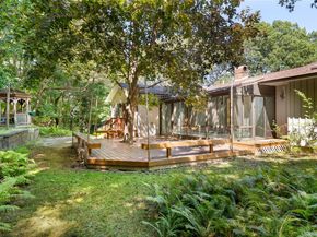 60 Valentine Road, Shoreham NY 11786