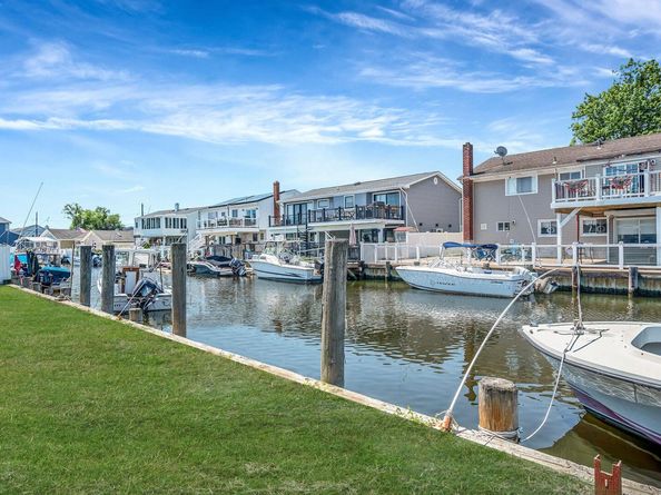 2656 Seminole Avenue, Seaford NY 11783