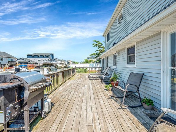 2656 Seminole Avenue, Seaford NY 11783