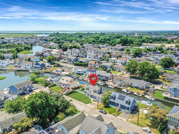 2656 Seminole Avenue, Seaford NY 11783