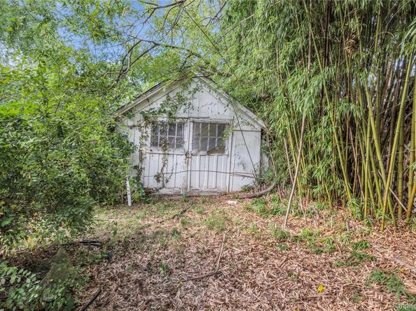 85 Robert Street, Patchogue NY 11772