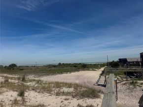 5 Compass, Ocean Beach NY 11770