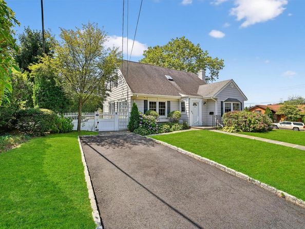 44 Standish Avenue, Yonkers NY 10710