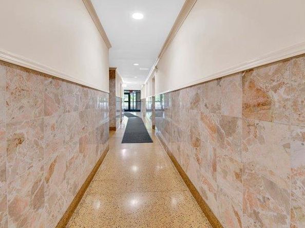 1910 Pelham Parkway S 2B, Bronx NY 10461