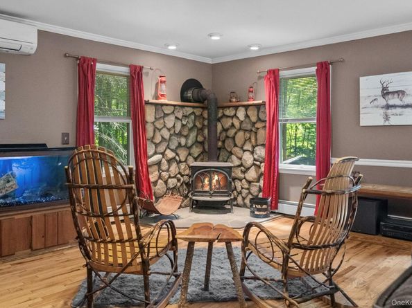6 Rambler Road, Lincolndale NY 10541