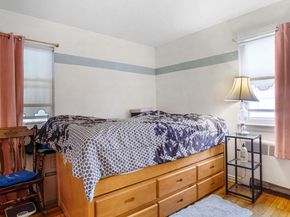 15 Koeppel Place, Hempstead NY 11550