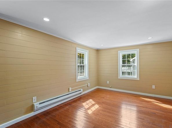 58 Whippoorwill Road E, Armonk NY 10504