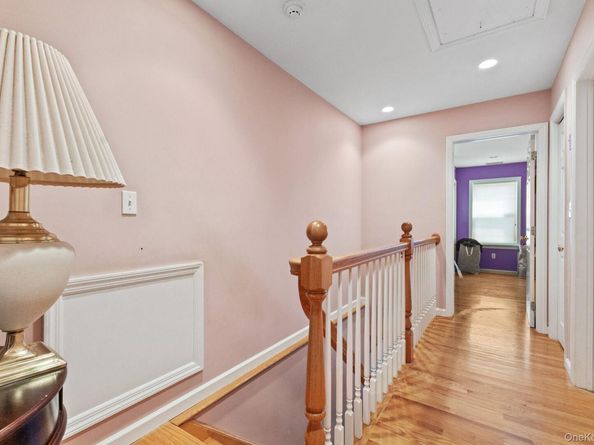 100 Daisy Farms Drive, New Rochelle NY 10804