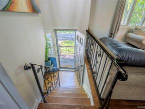 75 Park Avenue, Ronkonkoma NY 11779