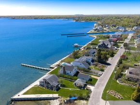 22 Laura Lee Drive, Center Moriches NY 11934