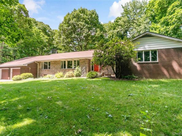2425 Evergreen Street, Yorktown Heights NY 10598