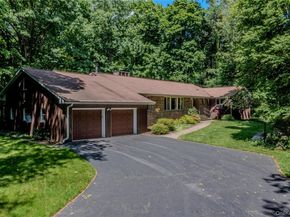 2425 Evergreen Street, Yorktown Heights NY 10598