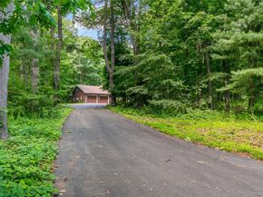 2425 Evergreen Street, Yorktown Heights NY 10598