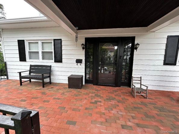 324 Hayward Avenue, Fleetwood NY 10552